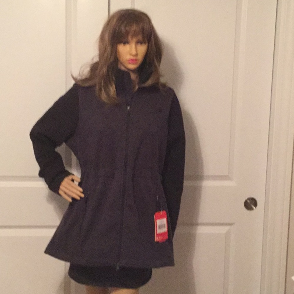 NWT-The North Face Indi Parka!